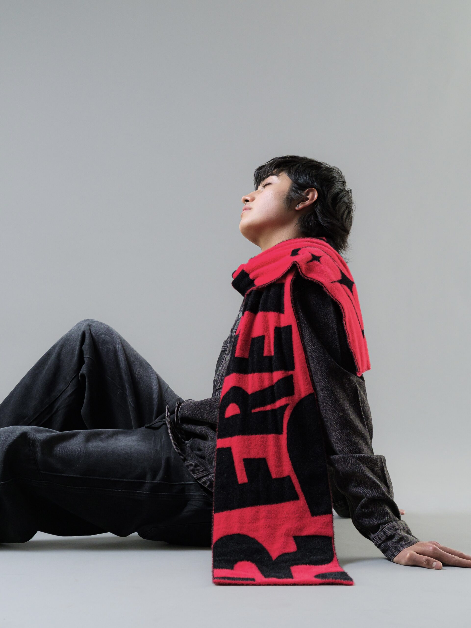 producto felipe-233 BUFANDA FREAK LOGO - Imagen 1